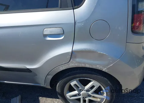 2010 Kia Soul + из США, поврежденный, VIN KNDJT2A29A7068233